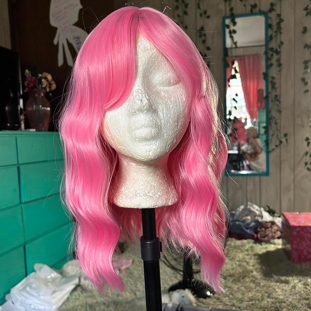 Bubblegum pink shirt wavy wig with bangs!